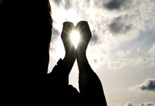 阿森纳连败不断，困境深重球队需自救